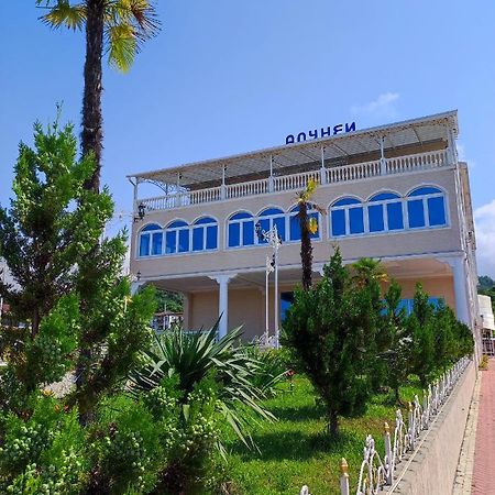 Отель Адунеи Сухум מראה חיצוני תמונה